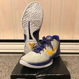 👍 SOLD👍 Rare Nike Zoom Kobe VI Basketball